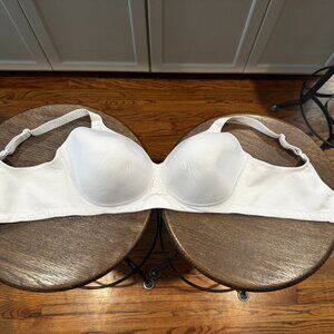 Vanity Fair Beauty Back Full-Figure Back Smoothing Wireless Bra 71380 White 38DD